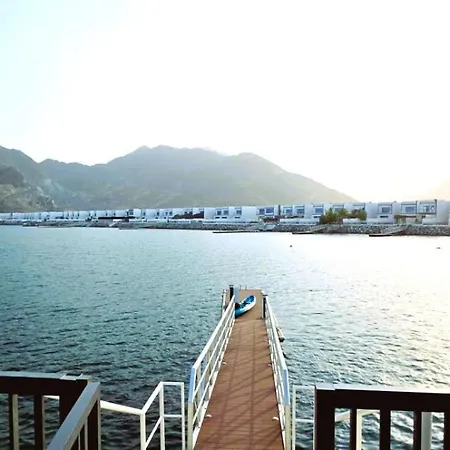 The View Luxury Villa - Al Dana Island Fujairah Exterior photo